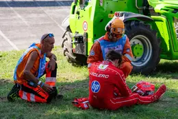 Charles Leclerc deelt medische update na harde crash op Monza