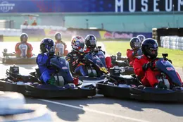 Max Verstappen betrapt op valsspelen tijdens kartrace: 'Dat moet een diskwalificatie zijn!'