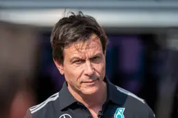 Toto Wolff zet Kimi Antonelli én George Russell op hun plek: 'Dat wil ik niet zien!'