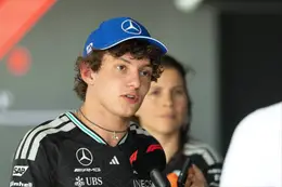 Kimi Antonelli crasht met gloednieuwe Mercedes in Austin