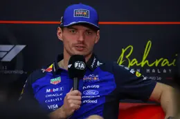 Max Verstappen verrast vriend en vijand en gaat deze maand voor Mercedes racen