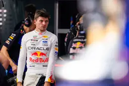 Kimi Antonelli en George Russell schrikken zich rot na zien van Max Verstappen en spreken zich uit