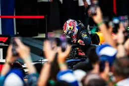 Jenson Button heeft geweldig nieuws voor Max Verstappen na zien van Red Bull-auto