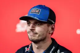 Max Verstappen is er helemaal klaar mee en haalt uit naar de Formule 1