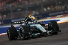 Bizarre realiteit onthult: hoe Mercedes juist langzamer is geworden door updates