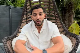 Mobicep deelt schokkend bericht in video na politieinval in woning