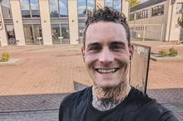 Man gearresteerd na ernstige bedreigingen Douwe Bob