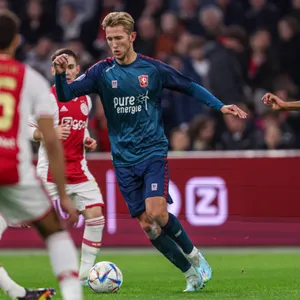 Vlap lacht als een boer met kiespijn na 'ongelukkige missers' tegen Ajax