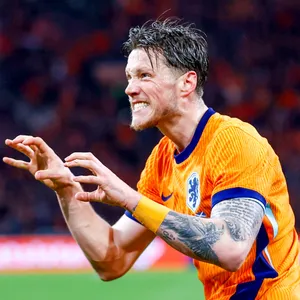 Fanatik: Weghorst topprioriteit voor Trabzonspor, spits maakt overweging tussen aanbiedingen