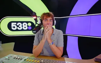 Radio 538-luisteraar had per ongeluk twee jaar lang relatie met eigen moeder