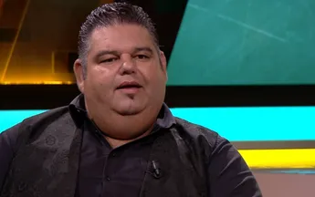 Django Wagner heeft bizarre angst: bang om door podium te zakken