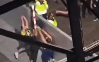 Politie zoekt verdachten na gewelddadig mishandeling bij Feyenoord-Fenerbahçe