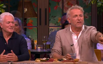 Ruzie tussen Bram Moszkowicz, Gordon en Victor Vlam bij Oranjezomer loopt volledig uit de hand
