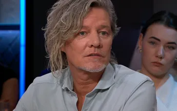 Tygo Gernandt boos in talkshow na vragen over mishandeling