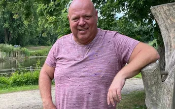 Intieme beelden van Peter Gillis met zijn nieuwe vlam