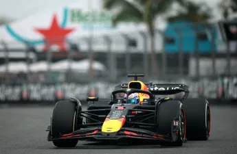 Max Verstappen laat op bijzondere wijze onvrede blijken richting Red Bull na race in Miami