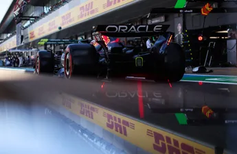 Max Verstappen spreekt Red Bull volledig tegen en heeft slecht nieuws voor GP Groot-Brittannië