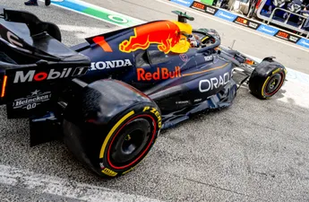 Schumacher komt met bizarre claim over titelkansen Max Verstappen in aanloop naar GP Azerbeidzjan