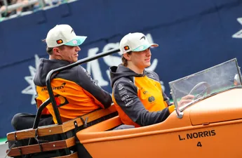 Grote vraagtekens rondom McLaren-coureur: 'Leek alsof zijn neef aan het rijden was'