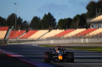 Groot nadeel voor Max Verstappen ontdekt na testdagen in Barcelona