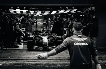 Adrian Newey boezemt concurrentie angst in met bericht over nieuwe auto van Fernando Alonso