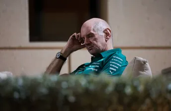 De bom staat op springen binnen Aston Martin: Honda legt schuld bij Adrian Newey