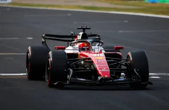 Charles Leclerc haalt uit naar de FIA: 'Een fucking grap'