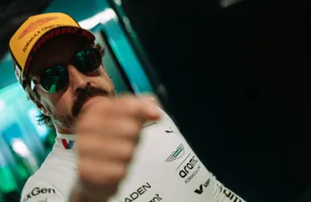 Fernando Alonso komt met belangrijke gezondheidsupdate na zorgwekkend bericht over permanente zenuwschade