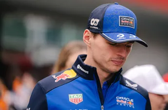 Crisisoverleg in de privéjet van Max Verstappen?