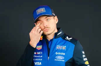 Weggestuurd door Verstappen: journalist doorbreekt stilte