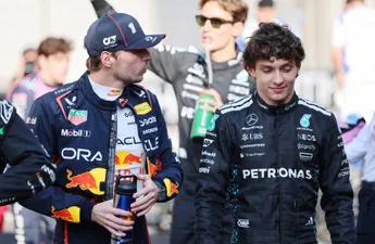 Antonelli kiest partij: Liever Verstappen dan Russell