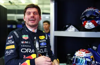 Max Verstappen zorgt voor hilariteit met geweldige vergelijking