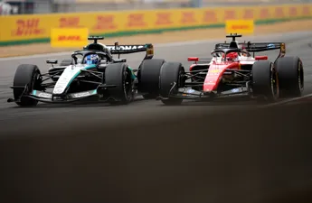 Is Mercedes betrapt? George Russell lijkt illegale auto te gebruiken