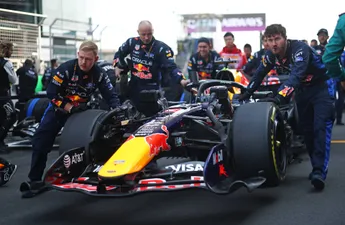 Red Bull-personeel wijst schuldige aan voor problemen in bericht naar F1-journalist