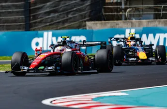 F1-journaliste dropt bom op paddock na berichtgeving over motoren van Red Bull en Ferrari