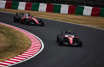 Schumacher schokt F1 met bizarre onthulling over Lewis Hamilton en Ferrari