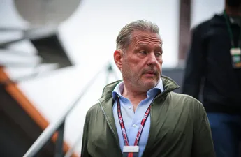 Jos Verstappen wijst zoon Max terecht: 'Op de Nürburgring rijden is lekker ongevaarlijk...'