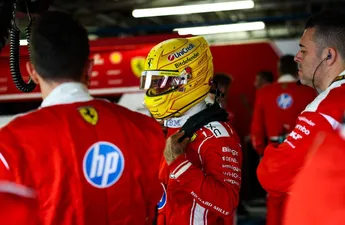 George Russell doet onthulling over Lewis Hamilton na zege in Barcelona: 'Ik weet dat'