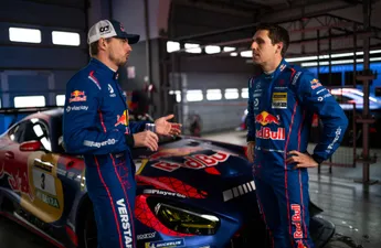 Dani Juncadella haalt hard uit nadat Max Verstappen de schuld krijgt van Nürburgring-debacle