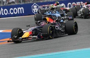 Olav Mol onthult extreme verandering aan Red Bull-auto Max Verstappen