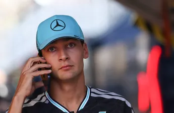 George Russell vertrouwt Mercedes niet meer en gaat eigen weg
