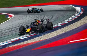 'Red Bull is later dit jaar de grote favoriet door bizar motorvoordeel'