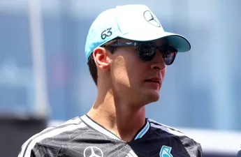 George Russell haalt uit naar Max Verstappen en Red Bull na gezeur richting FIA