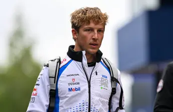 Red Bull onder vuur genomen na zien van Liam Lawson: 'Gênant'