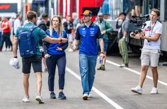 Max Verstappen bezorgt ernstig ziek meisje dag van haar leven met bijzonder gebaar