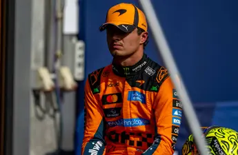 Lando Norris is er helemaal klaar mee en haalt hard uit: 'Ik accepteer dat niet!'