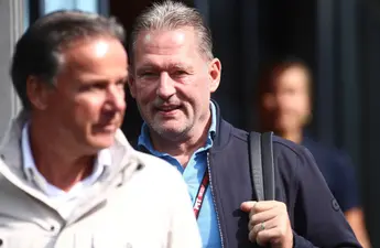 Erik van Haren zet F1-wereld op stelten met 'gelekte' foto van Jos Verstappen in belangrijk Red Bull-overleg