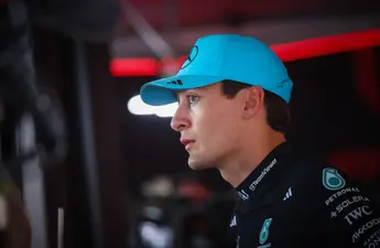 George Russell met de grond gelijk gemaakt door collega F1-coureur: 'Hij is stiekem...'