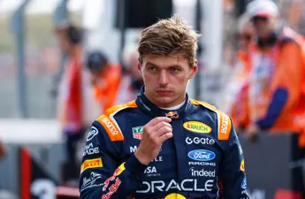 Max Verstappen doet even een stapje terug na zware crash in Zandvoort