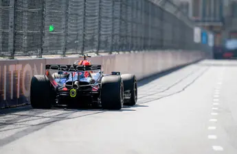 Uitslag tweede vrije training F1 Grand Prix Azerbeidzjan 2026